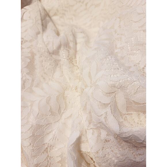 NWT Fame and Partners White Lace Wide-Leg Jumpsuit - Size 8 - Picture 3 of 3